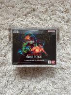 Sealed OP-06 Wings of the Captain EN Booster Box and Acrylic, Ophalen of Verzenden, Nieuw, Boosterbox