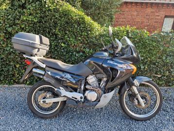 Honda transalp 650 bj 2002 met schade  beschikbaar voor biedingen
