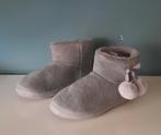 Chaussons chauds « 36/37 », Vêtements | Femmes, Chaussures, Enlèvement ou Envoi, Gris, Pantoufles
