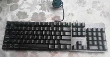 Battletron gaming toetsenbord beschikbaar voor biedingen
