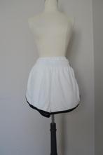 Lacoste witte short M 38, Maat 38/40 (M), Wit, Overige typen, Nieuw
