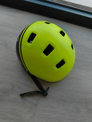 Fiets en skate helm Fluo 55-59cm (8/14j) beschikbaar voor biedingen