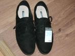 Damesschoenen zwart suèdeleer met veters P 39 nieuw, Kleding | Dames, Schoenen, Schoenen met lage hakken, Primark, Zwart, Nieuw