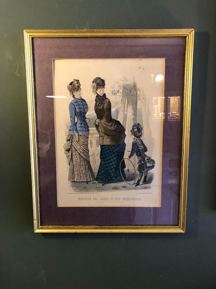 Prachtige Mooie Franse Damesmode prent in Gouden Lijst., Antiquités & Art, Art | Dessins & Photographie, Enlèvement ou Envoi