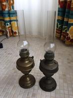 Twee vintage petroleum lampen, Antiek en Kunst, Ophalen of Verzenden