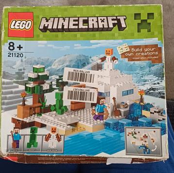 Lego Minecraft 21120 'The Snow Hideout'  beschikbaar voor biedingen