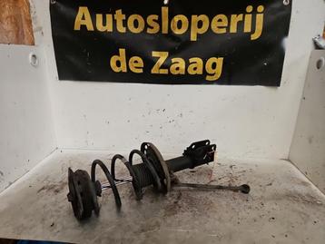 Schokdemperpoot links-voor van een Renault Megane beschikbaar voor biedingen