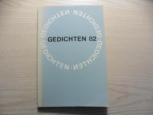 Boek ‘Gedichten 82 – een keuze uit de tijdschriften’., Boeken, Gedichten en Poëzie, Gelezen, Meerdere auteurs, Ophalen of Verzenden