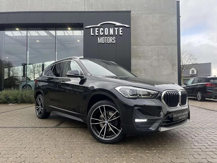 BMW X1 X1 1.5iA sDrive18 LED/Sportzetels/Sfeerverlichting, Auto's, BMW, Te koop, X1, ABS, Airbags, Airconditioning, Bluetooth