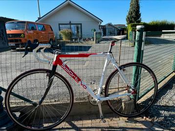 Sportivo koersfiets beschikbaar voor biedingen