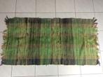 Een tapijtje - geweven - groentinten (140 x 70cm), Gebruikt, Ophalen of Verzenden
