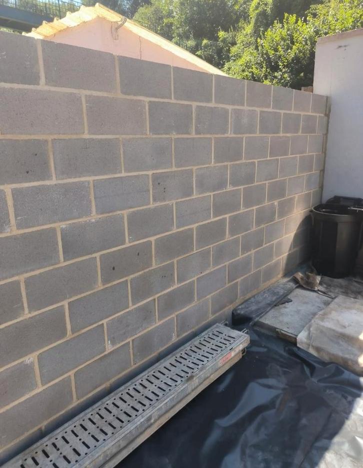 Travaux gros œuvre, carrelage... De qualité, Doe-het-zelf en Bouw, Metselstenen, Zo goed als nieuw, Beton, Ophalen