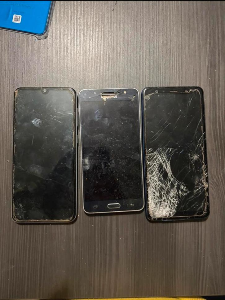 Lot samsung, Telecommunicatie, Mobiele telefoons | Toebehoren en Onderdelen, Niet werkend, Samsung, Ophalen of Verzenden