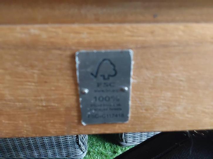 Grote mooie tuintafel met 6 comfortabele zetels, Tuin en Terras, Tuinsets en Loungesets, Zo goed als nieuw, Tuinset, Wicker, 6 zitplaatsen