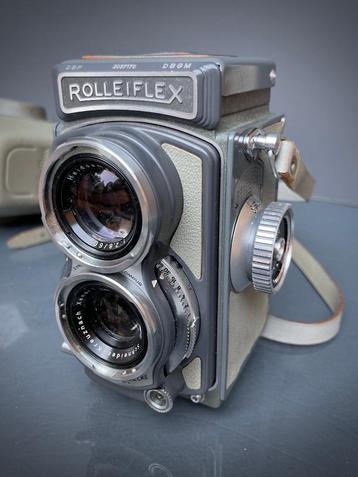 Grijze babycamera Rolleiflex 4x4 — Schneider-Kreuznac beschikbaar voor biedingen
