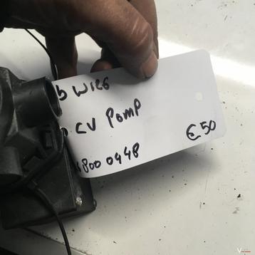 Mercedes W126 500 Se 1983  CV Pomp 126 800 0448 beschikbaar voor biedingen