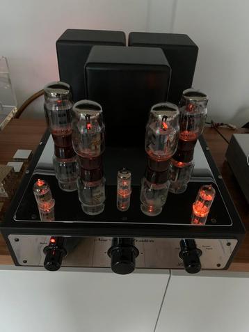 New Audio Frontiers Legend MKII KT66 buizenversterker  beschikbaar voor biedingen