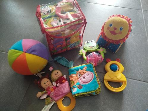 Pakket babyspeelgoed/ lot 2, Kinderen en Baby's, Speelgoed | Babyspeelgoed, Zo goed als nieuw, Rammelaar, Ophalen of Verzenden
