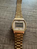 Casio horloge met glitter en verlichting, Bijoux, Sacs & Beauté, Montres | Anciennes | Antiquités, Autres marques, Or, Enlèvement ou Envoi