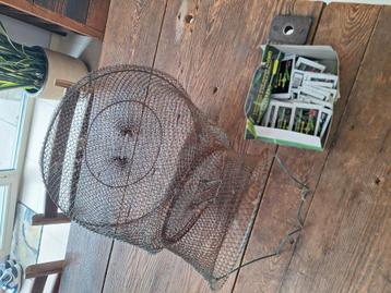 Fuik,  leefnet en megalight kniklichtjes beschikbaar voor biedingen