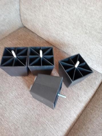 Nouveaux pieds de canapé. pieds de meuble 20 pièces, Enlèvement, Neuf