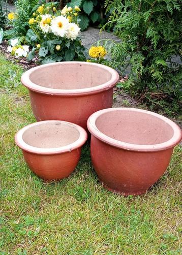 Bloempotten set - 15, 10 en 5 euro beschikbaar voor biedingen