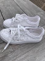 Kanten sneakers maat 35, Kinderen en Baby's, Kinderkleding | Schoenen en Sokken, Gebruikt, Meisje, H&M, Ophalen of Verzenden