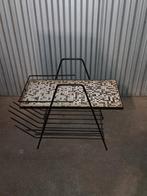 tijdschriften, kranten bijzettafel, Huis en Inrichting, Ophalen, Zo goed als nieuw