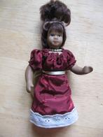 Ancienne petite poupée en biscuit articulée, Verzamelen, Ophalen of Verzenden, Pop