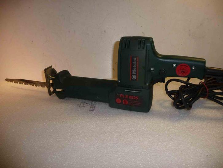 METABO pendelsabelzaag pSE 0525 - 500W, Zakelijke goederen, Machines en Bouw | Houtbewerking, Ophalen of Verzenden