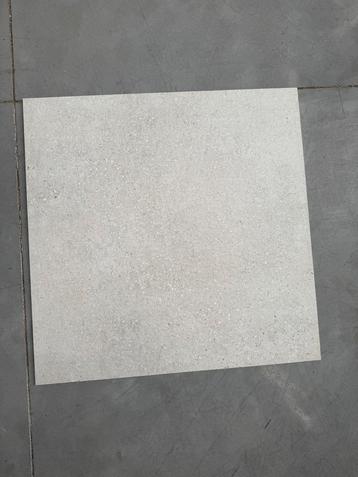 Tegels 60x60 beschikbaar voor biedingen