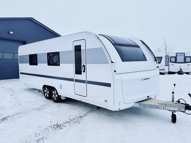 Adria Alpina 663 HT, Caravans en Kamperen, Caravans, Particulier, tot en met 4, Adria, Airco, Ophalen
