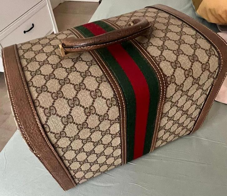 Véritable Beauty Case Gucci - Années 80, Handtassen en Accessoires, Tassen | Damestassen, Gebruikt, Overige typen, Beige, Ophalen of Verzenden