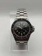 Yema Superman Worldtime GMT “Coke” – 39 mm – Full Set, Ophalen of Verzenden