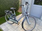 Elektrische Damesfiets van het merk BATAVUS, Fietsen en Brommers, Ophalen, Zo goed als nieuw, Batavus