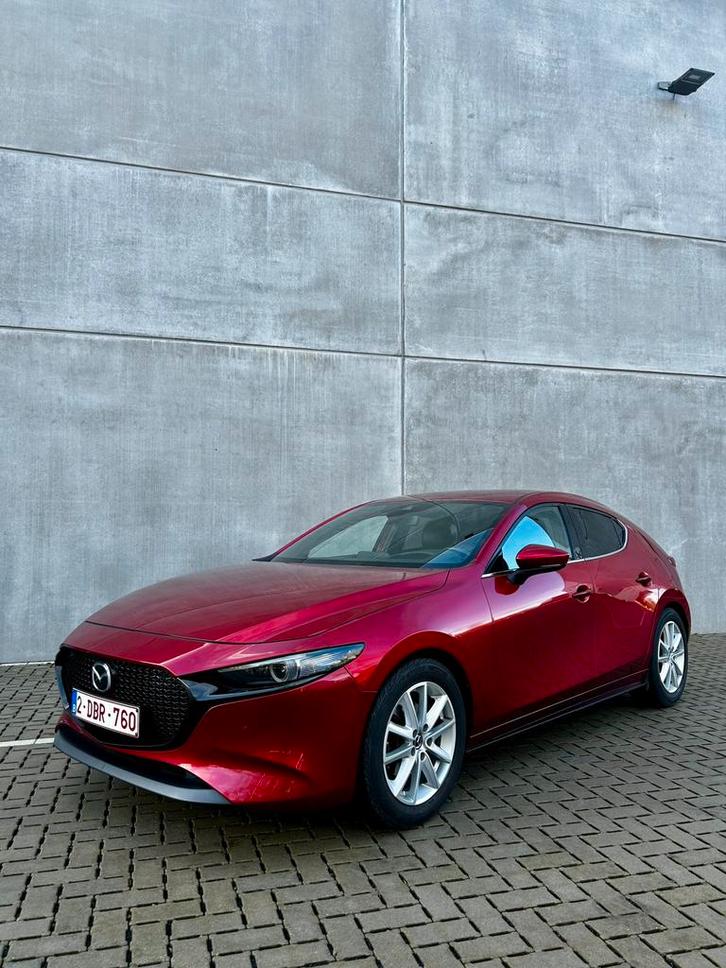 Mazda 3 skyactiv x mild hybrid, Autos, Mazda, Particulier, Caméra 360°, ABS, Caméra de recul, Phares directionnels, Régulateur de distance