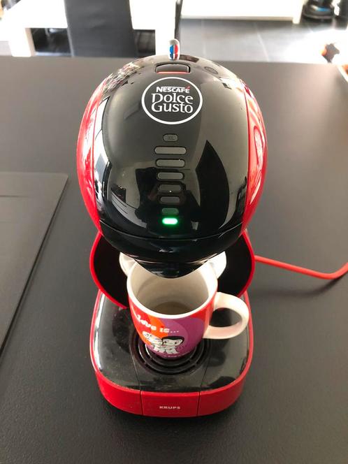 Dolce gusto Krups NESCAFÉ automatische koffiemachine., Elektronische apparatuur, Koffiezetapparaten, Gebruikt, Koffiemachine, Ophalen of Verzenden