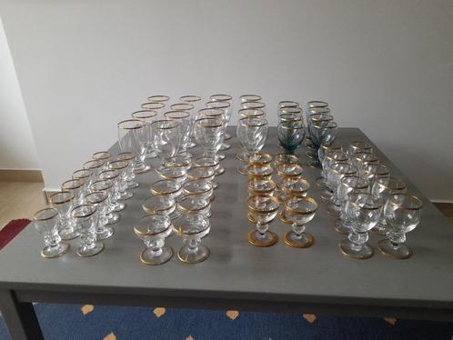 Verres Holmegaard avec bordure dorée, Antiek en Kunst, Antiek | Glaswerk en Kristal, Ophalen