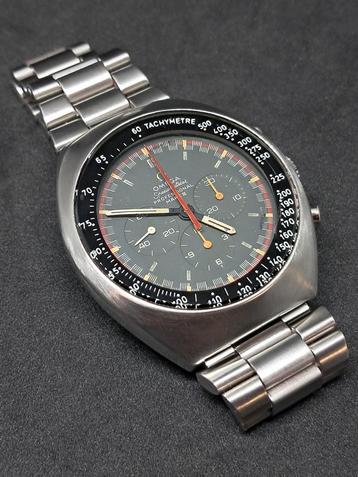 Omega Speedmaster Mark II Racing  beschikbaar voor biedingen