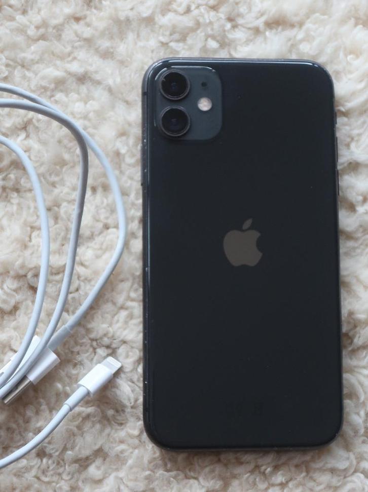 Iphone 11 IOS 18.6, Télécoms, Téléphonie mobile | Apple iPhone, Reconditionné, 128 GB, iPhone 11, Noir, Enlèvement