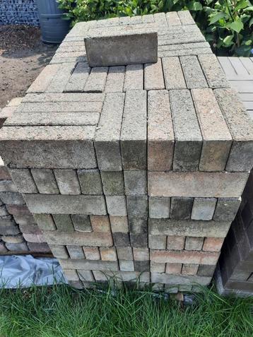 Betonklinkers 10 x 5    NIEUW beschikbaar voor biedingen