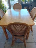 Rotan eettafel met 4 stoelen, Huis en Inrichting, Ophalen, Gebruikt, 100 tot 150 cm, 50 tot 100 cm