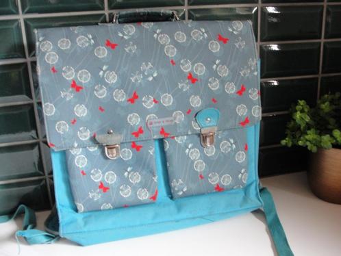 Vintage boekentas van "Froy & Dind" ("Butterfly"/medium), Handtassen en Accessoires, Tassen | Schooltassen, Gebruikt, Aktetas of Boekentas