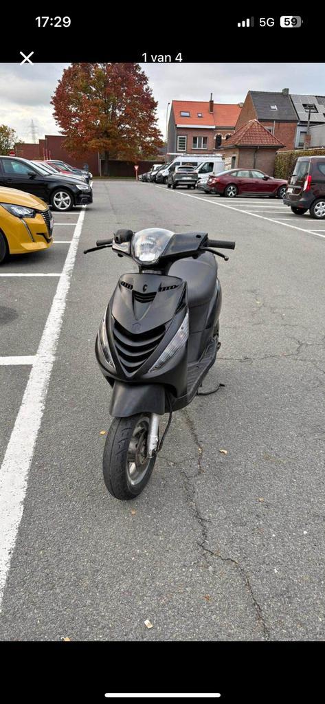 Piaggio zip b klasse, Vélos & Vélomoteurs, Scooters | Piaggio, Comme neuf, Zip, Enlèvement