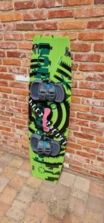 Underground Twintip board te koop!, Watersport en Boten, Kitesurfen, Twintip, Ophalen of Verzenden, Zo goed als nieuw, Kite