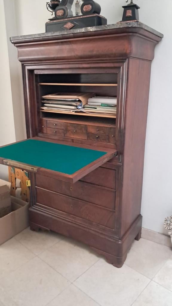 Speciale kast met kleine schuifje, Huis en Inrichting, Kasten | Secretaires, Ophalen