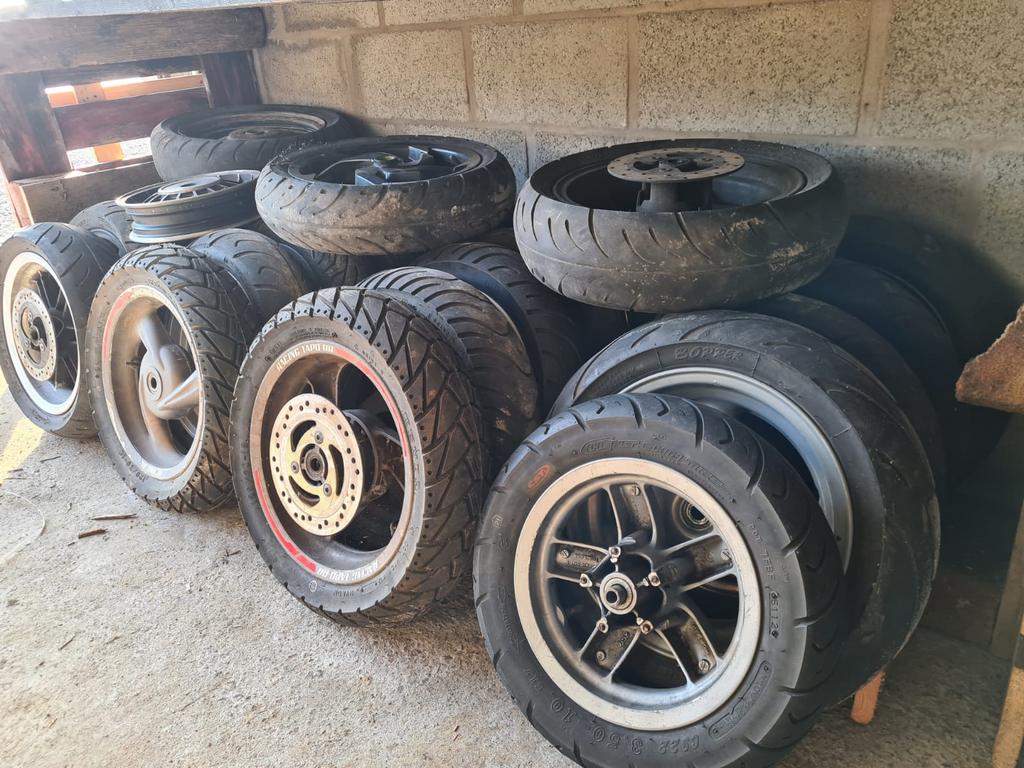 Scooter banden te koop, Ophalen