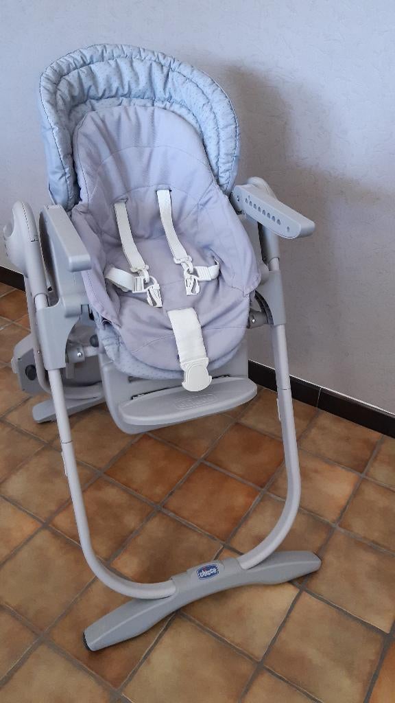 Chaise bébé CHICCO POLLY MAGIC, Enlèvement, Comme neuf, Chaise évolutive