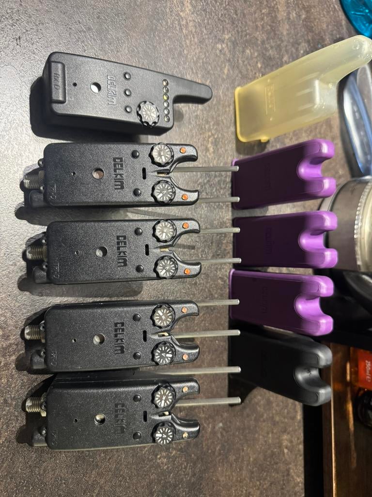 4+1 Delkim TXI-D purple, snagears, Enlèvement ou Envoi, Comme neuf