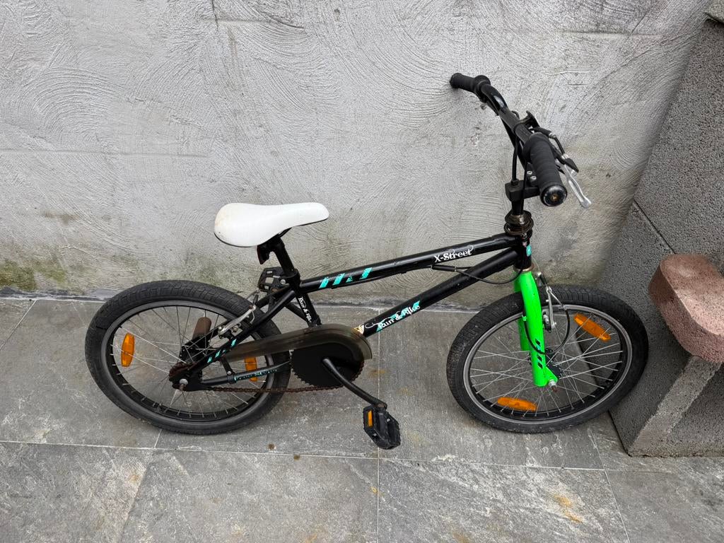 Bmx fiets, Vélos & Vélomoteurs, Enlèvement, Utilisé, 20 à 24 pouces, Repose-pieds